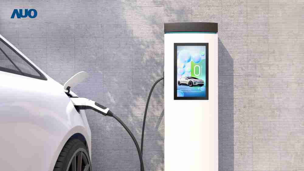 友達〝EVSE車用充電樁解決方案〞專為電動汽車充電樁設計，，，具有高亮度、、克服戶外艱難環境的耐溫、、、、耐紫外線等特性，，並搭載散熱性及擴充性強的高效能工業電腦，，，，可實現人機互動訴求，，，如資訊顯示、、、支付等應用